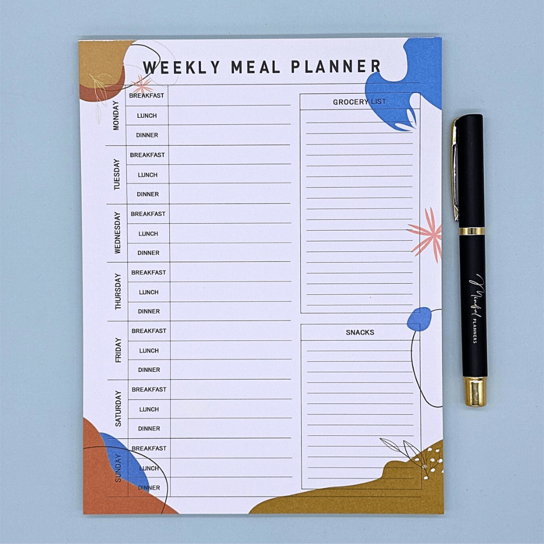 A5 weekly meal planner notepad with magnet for organising breakfast, lunch and dinner